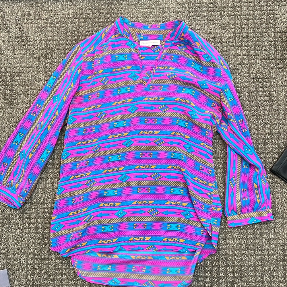 High low 3/4 sleeve shirt